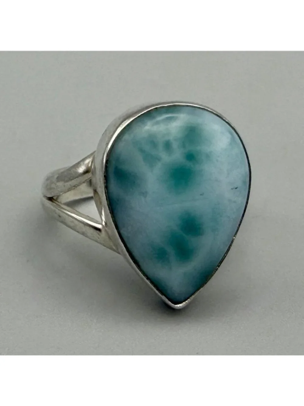 Unbranded natural larimar